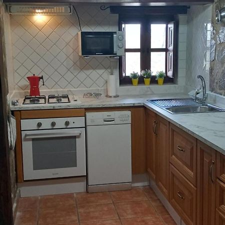 Casa Del Limonero Apartment Guaro Luaran gambar