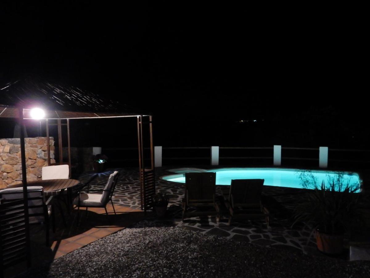 Casa Del Limonero Apartment Guaro Luaran gambar
