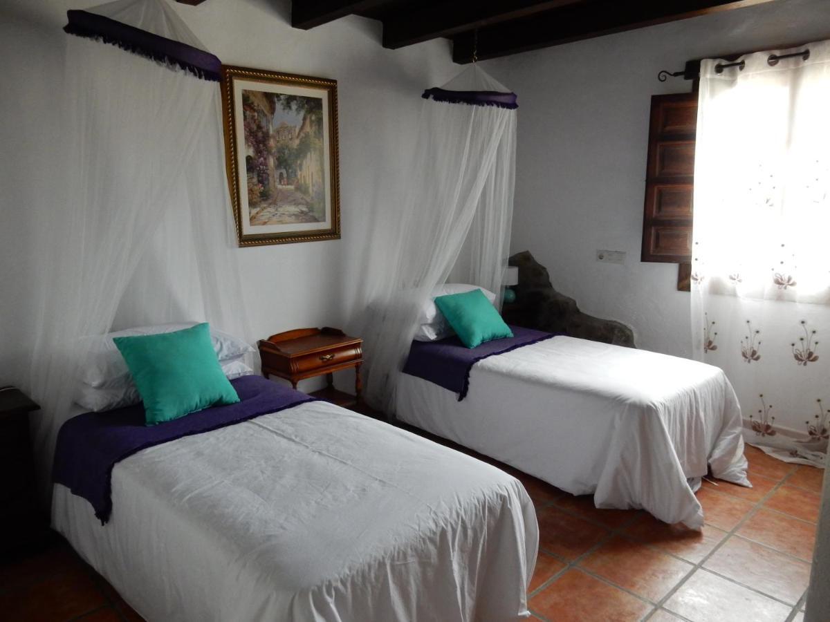 Casa Del Limonero Apartment Guaro Luaran gambar
